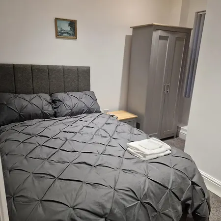 Beautiful Double Bedroom Liverpool Exterior photo