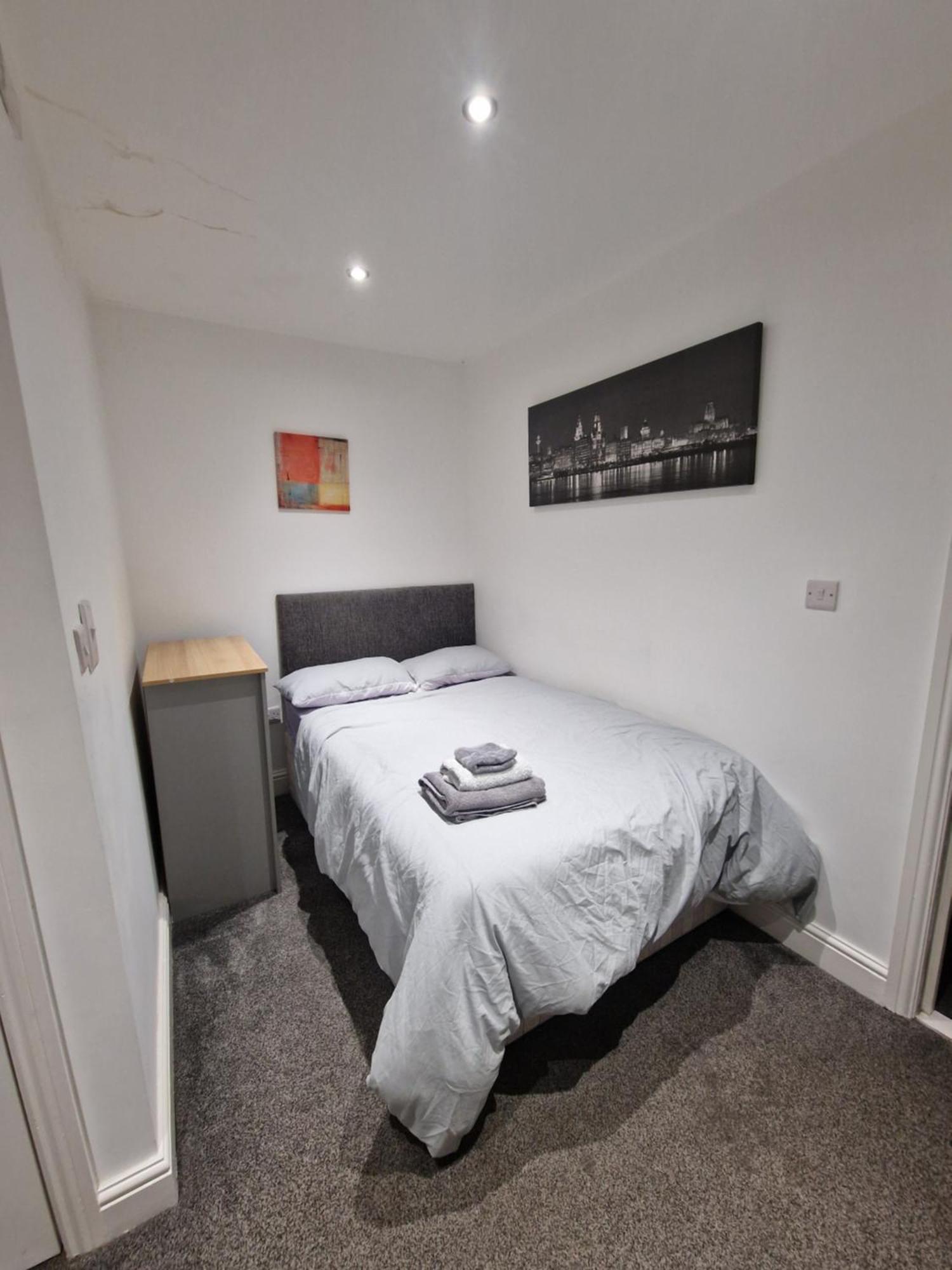 Apartment Beautiful Double Bedroom